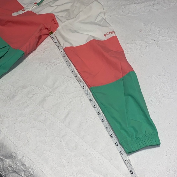 Columbia PFG Women's M White Green Pink Striped Pullover Hooded Windbreaker - Picture 15 of 16